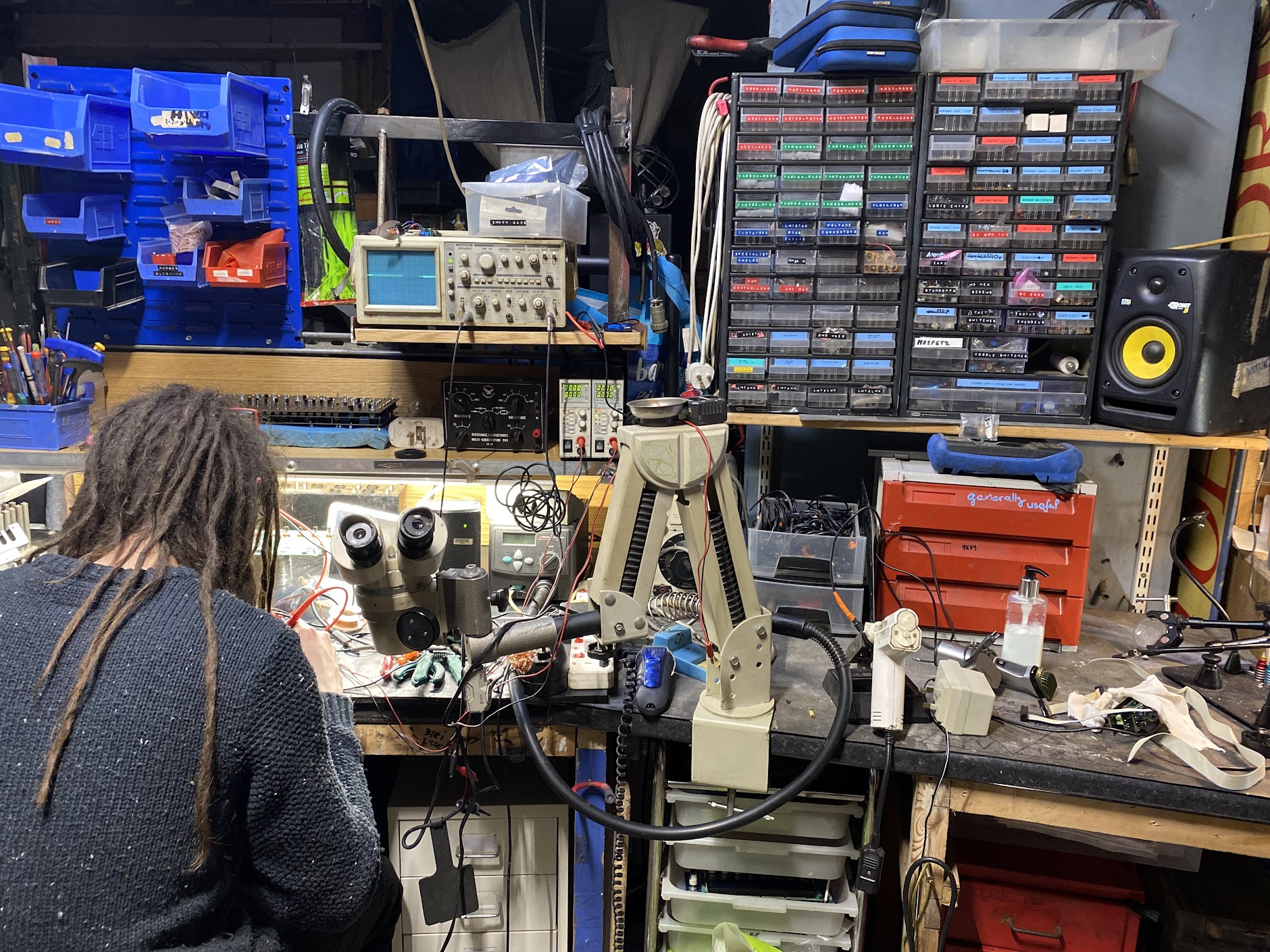 Dave Smith Evolver repair in progress at the Logarhythm workshop